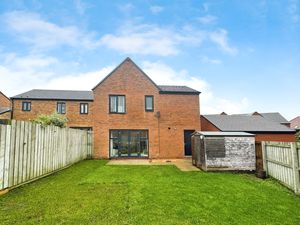 Photo 13- click for photo gallery